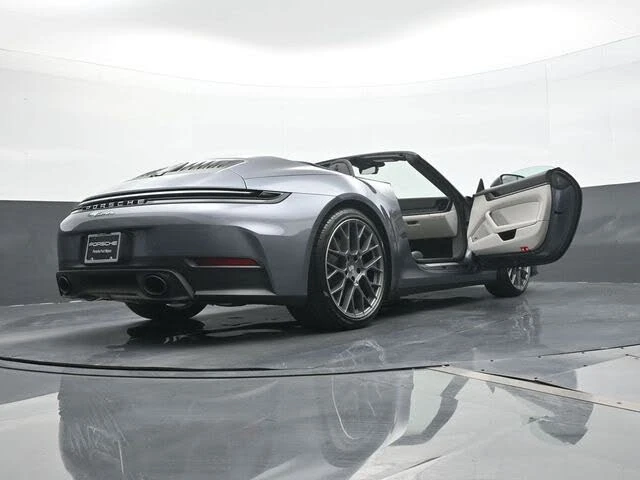 2026 Porsche 992 Carrera - Image 23 of 30