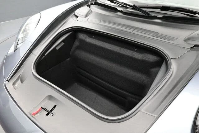 2026 Porsche 992 Carrera - Image 17 of 30