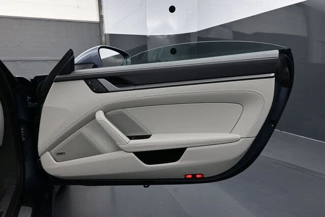 2026 Porsche 992 Carrera - Image 16 of 30