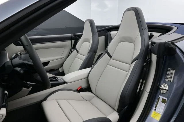 2026 Porsche 992 Carrera - Image 5 of 30