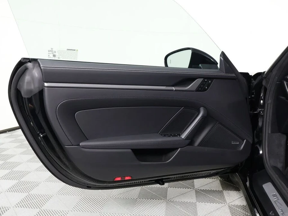 2026 Porsche 992 Carrera - Image 21 of 25