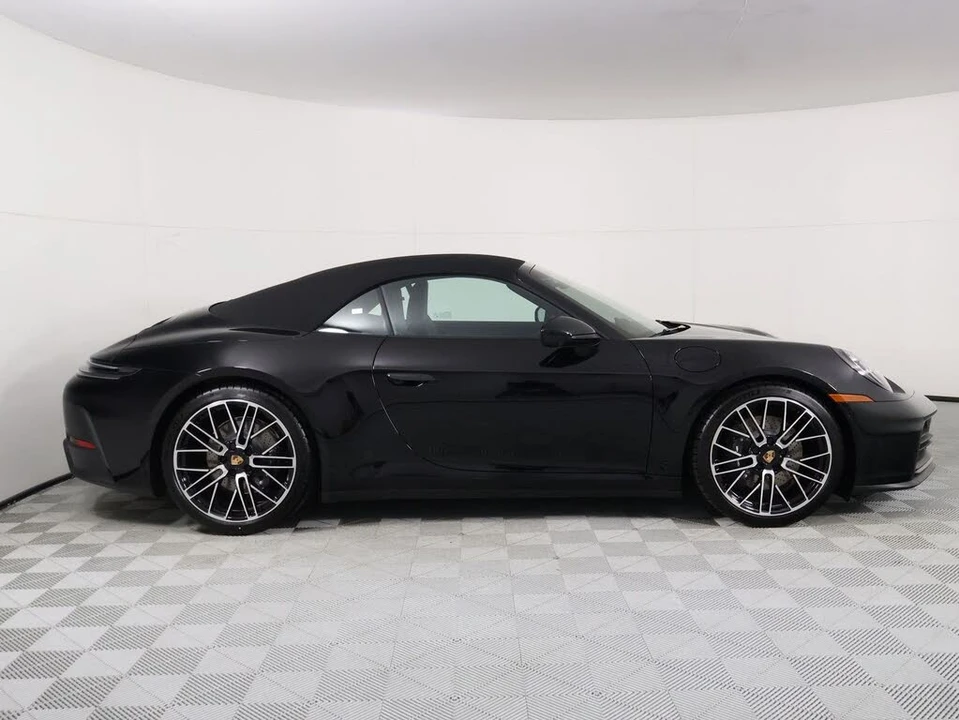 2026 Porsche 992 Carrera - Image 8 of 25