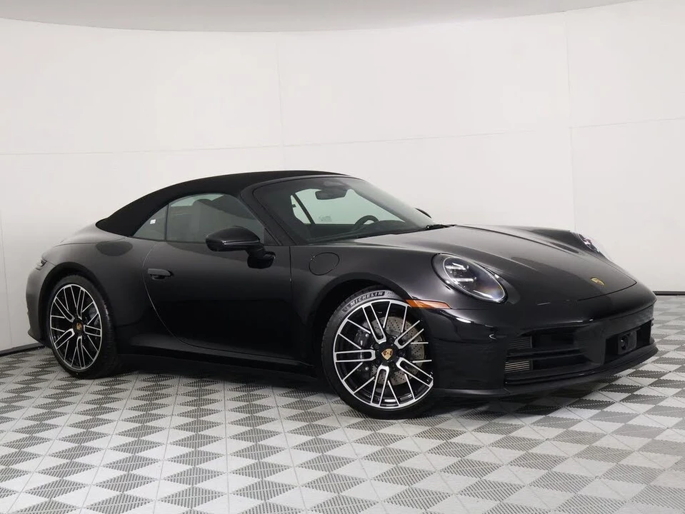 2026 Porsche 992 Carrera - Image 9 of 25