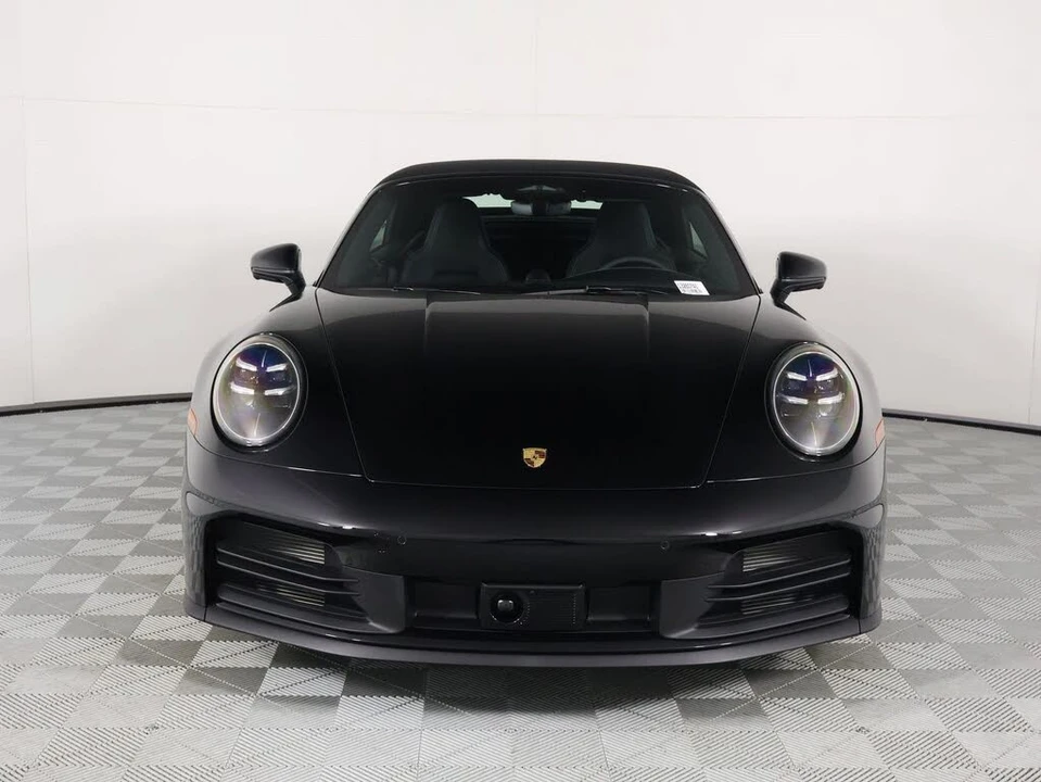 2026 Porsche 992 Carrera - Image 10 of 25