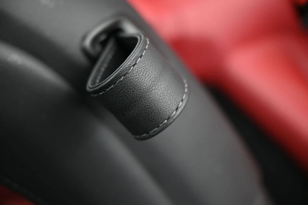 2026 Porsche 992 Carrera - Image 14 of 31