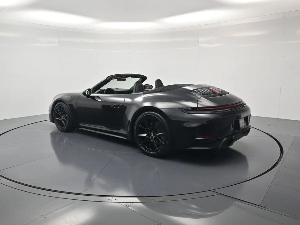 2026 Porsche 992 Carrera - Image 3 of 31