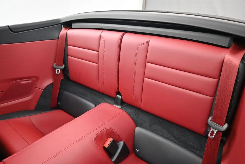 2026 Porsche 992 Carrera - Image 6 of 31