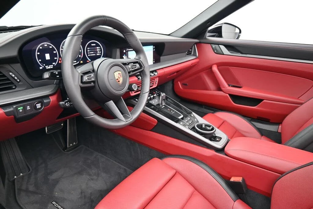 2026 Porsche 992 Carrera - Image 4 of 31