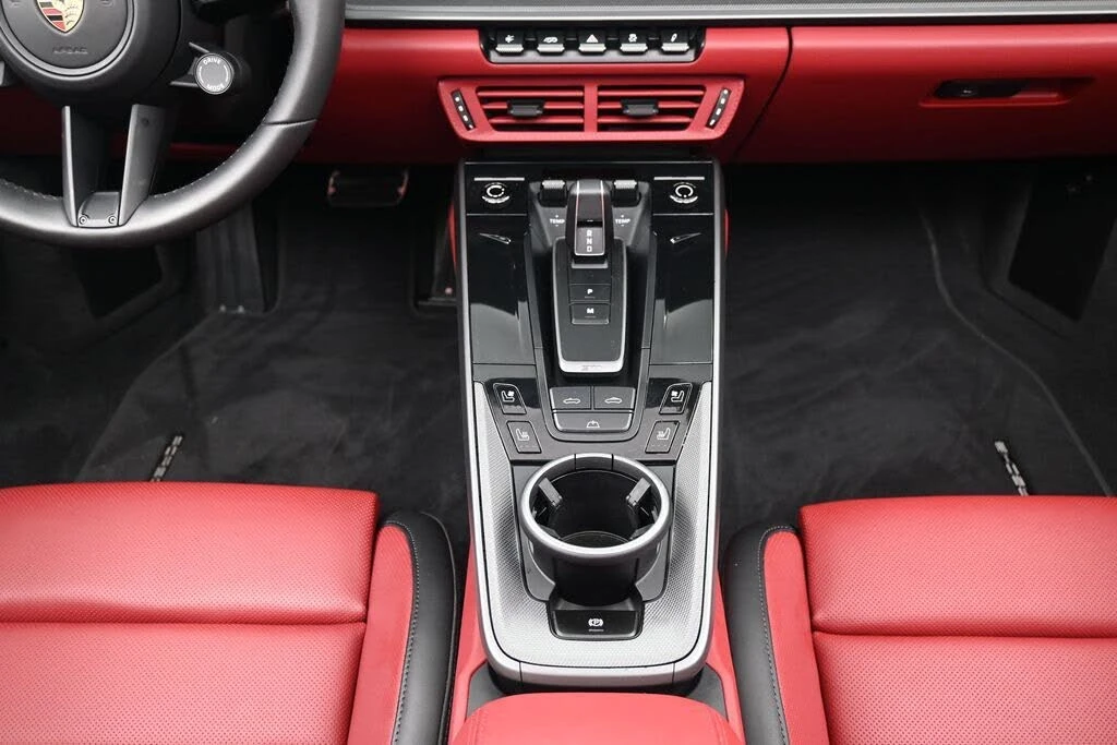 2026 Porsche 992 Carrera - Image 8 of 31