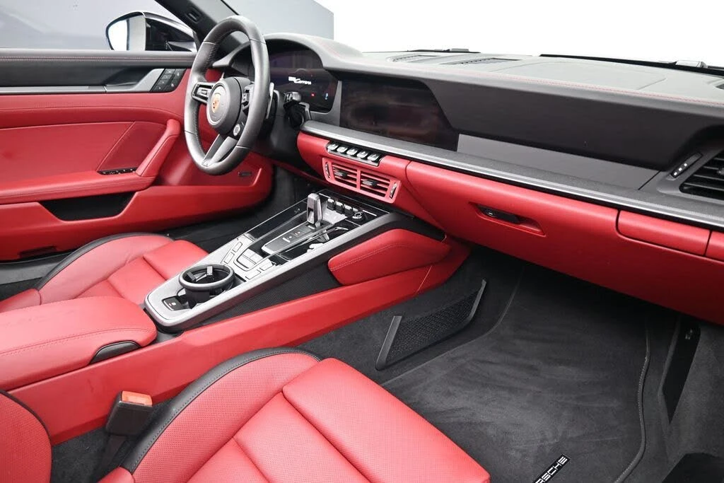 2026 Porsche 992 Carrera - Image 10 of 31