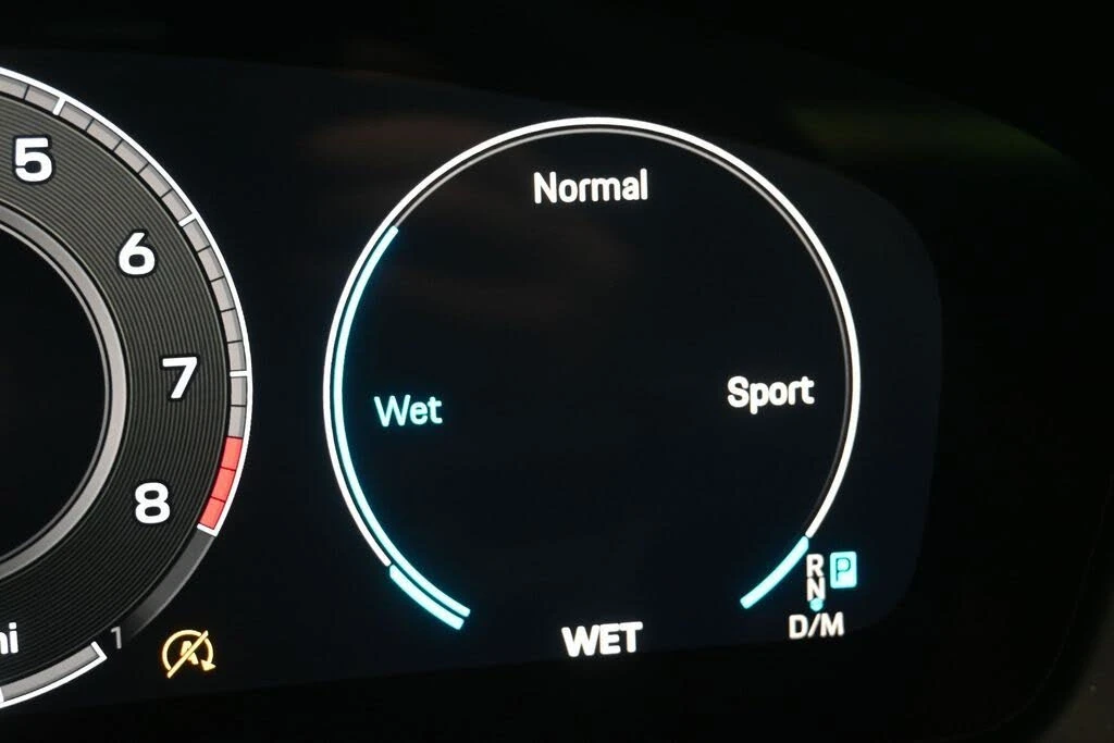 2026 Porsche 992 Carrera - Image 28 of 31