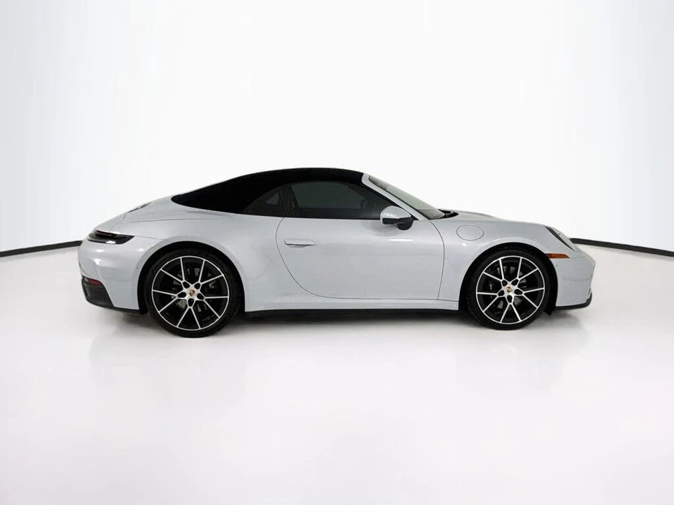 2026 Porsche 992 Carrera - Image 8 of 31