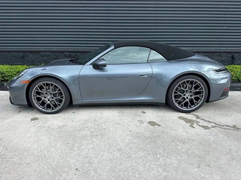 2026 Porsche 992 Carrera - Image 2 of 5