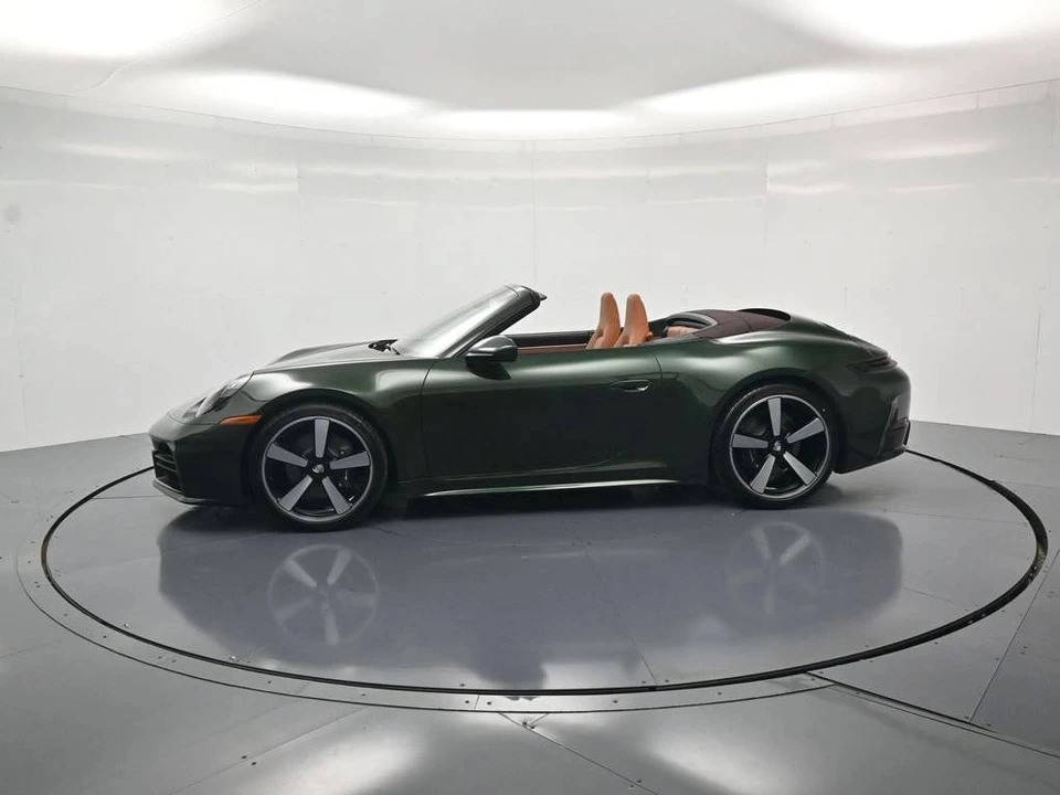2026 Porsche 992 Carrera - Image 2 of 4