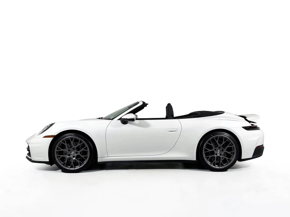 2026 Porsche 992 Carrera - Image 2 of 5