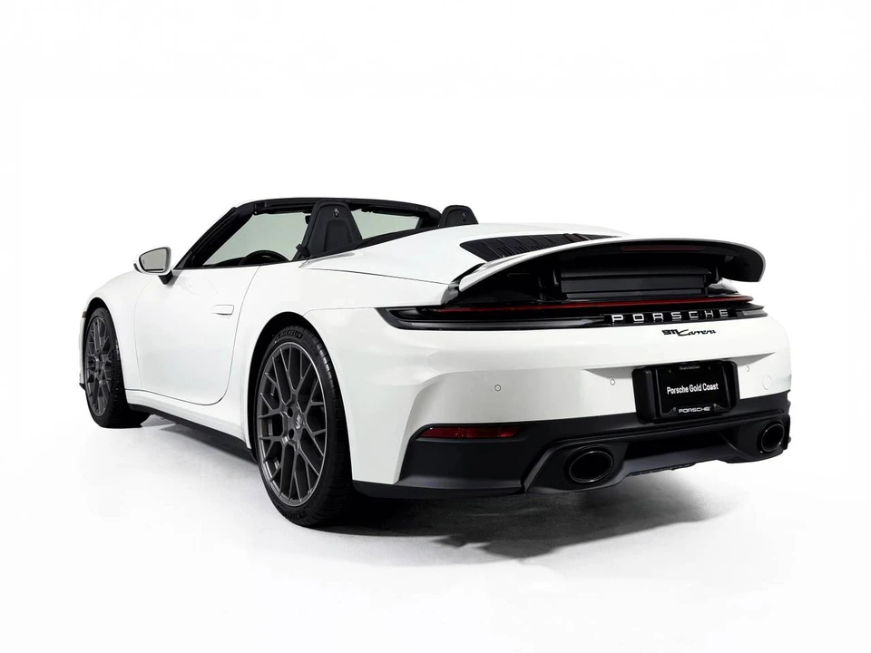 2026 Porsche 992 Carrera - Image 3 of 5