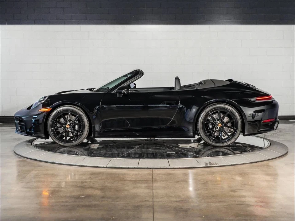2026 Porsche 992 Carrera - Image 2 of 5