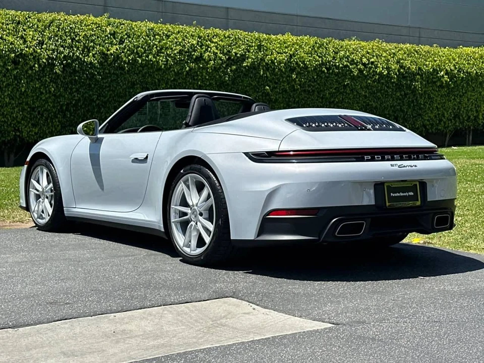 2026 Porsche 992 Carrera - Image 3 of 5