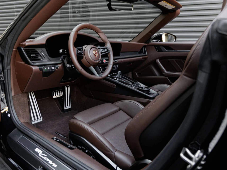 2026 Porsche 992 Carrera - Image 4 of 5