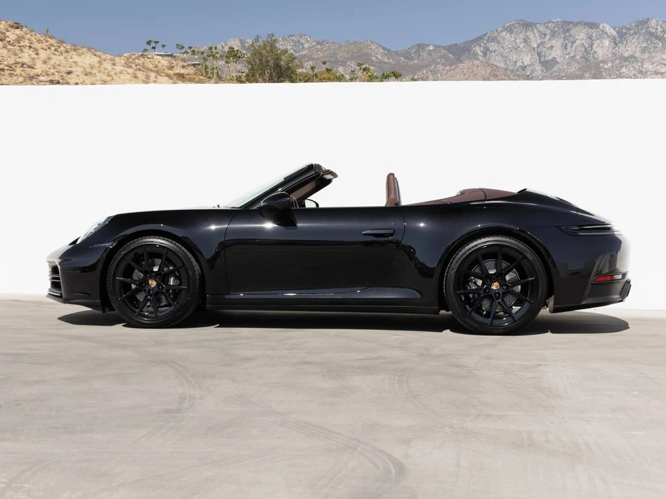 2026 Porsche 992 Carrera - Image 2 of 5