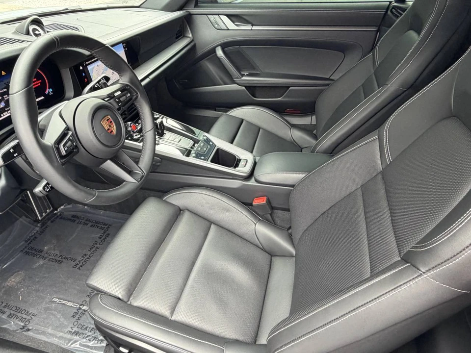 2026 Porsche 992 Carrera - Image 4 of 5