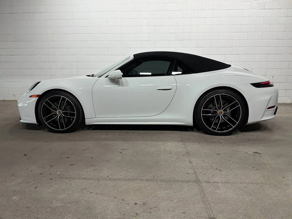 2026 Porsche 992 Carrera - Image 2 of 5