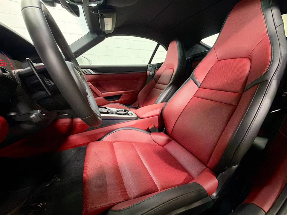 2026 Porsche 992 Carrera - Image 5 of 5