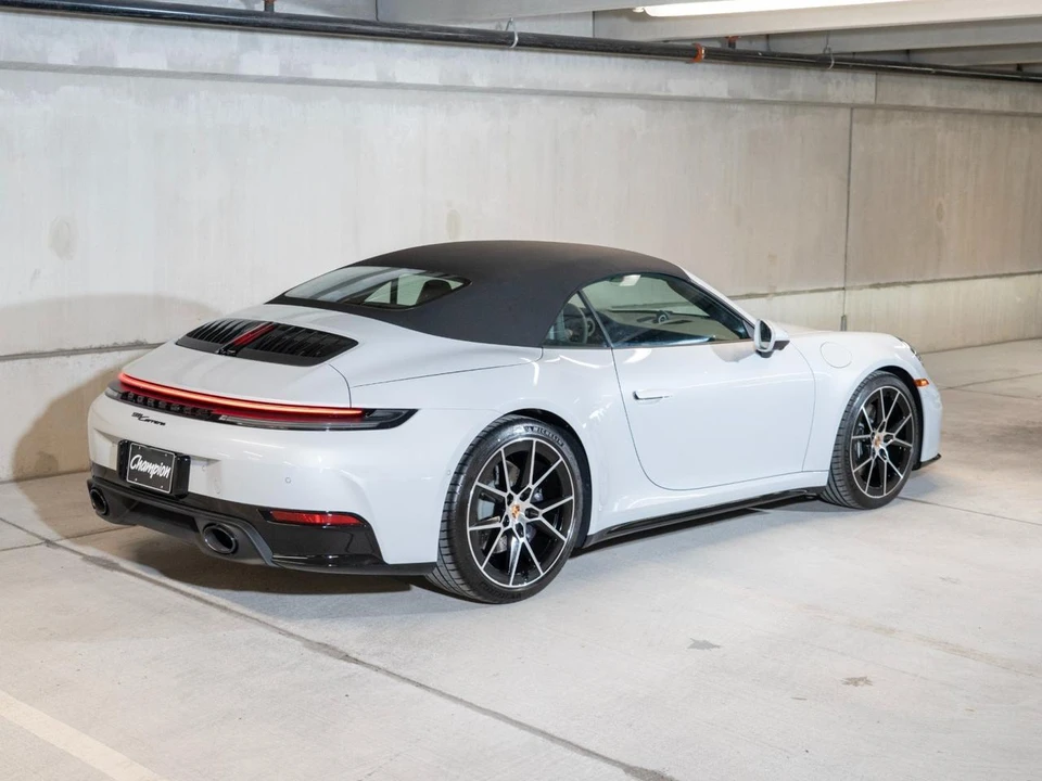 2026 Porsche 992 Carrera - Image 9 of 27