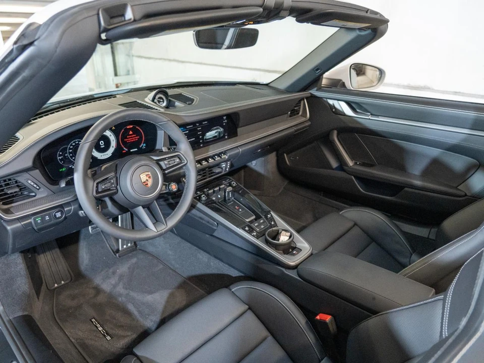 2026 Porsche 992 Carrera - Image 4 of 27