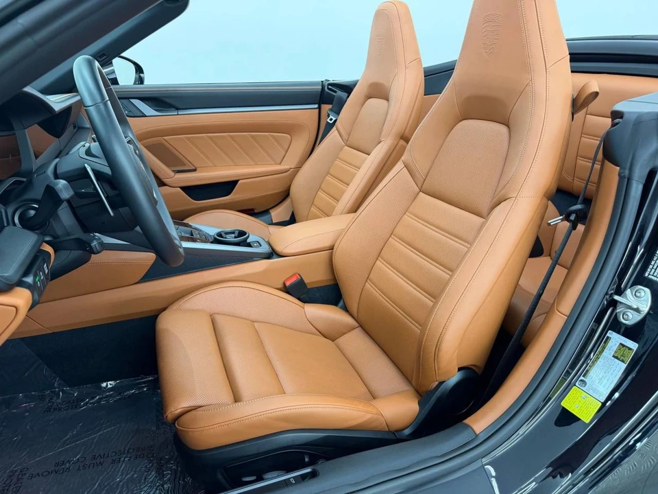 2026 Porsche 992 Carrera - Image 5 of 5
