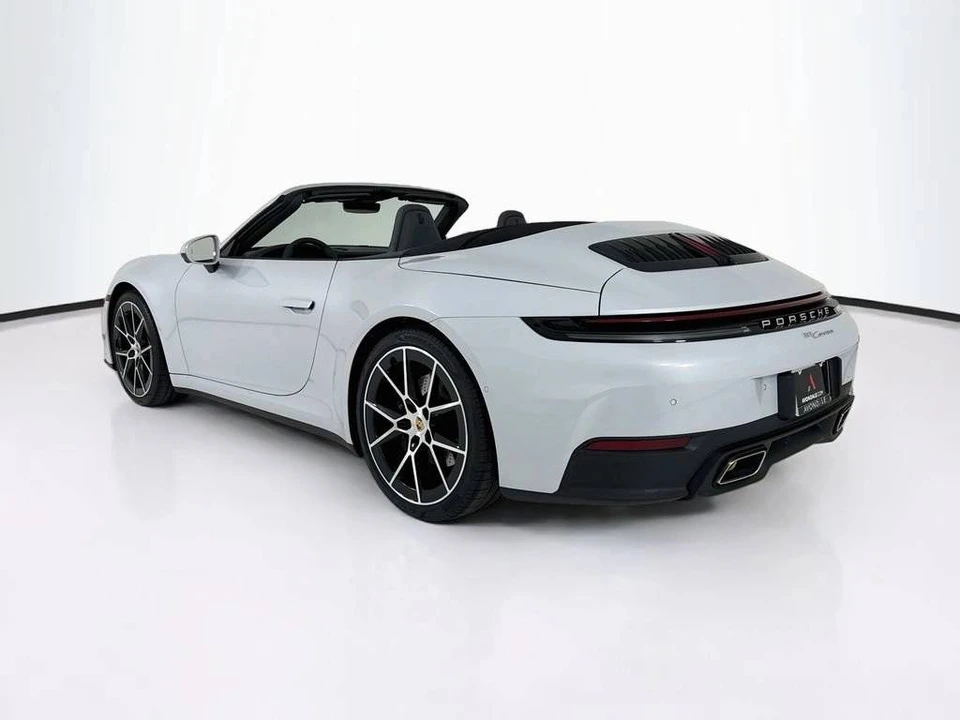 2026 Porsche 992 Carrera - Image 3 of 4