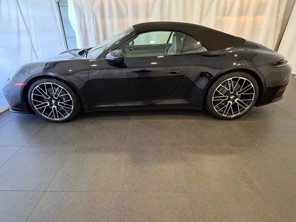 2026 Porsche 992 Carrera - Image 2 of 5