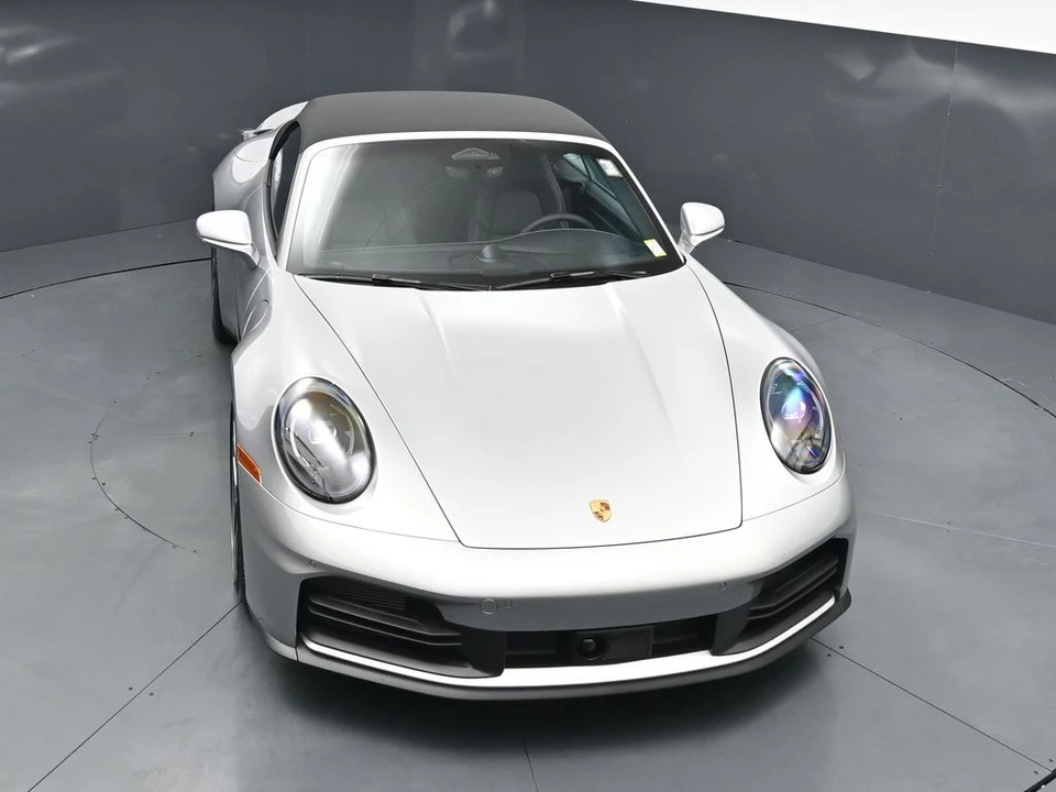 2026 Porsche 992 Carrera - Image 20 of 31