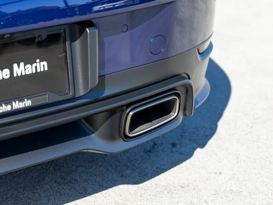 2026 Porsche 992 Carrera - Image 24 of 31