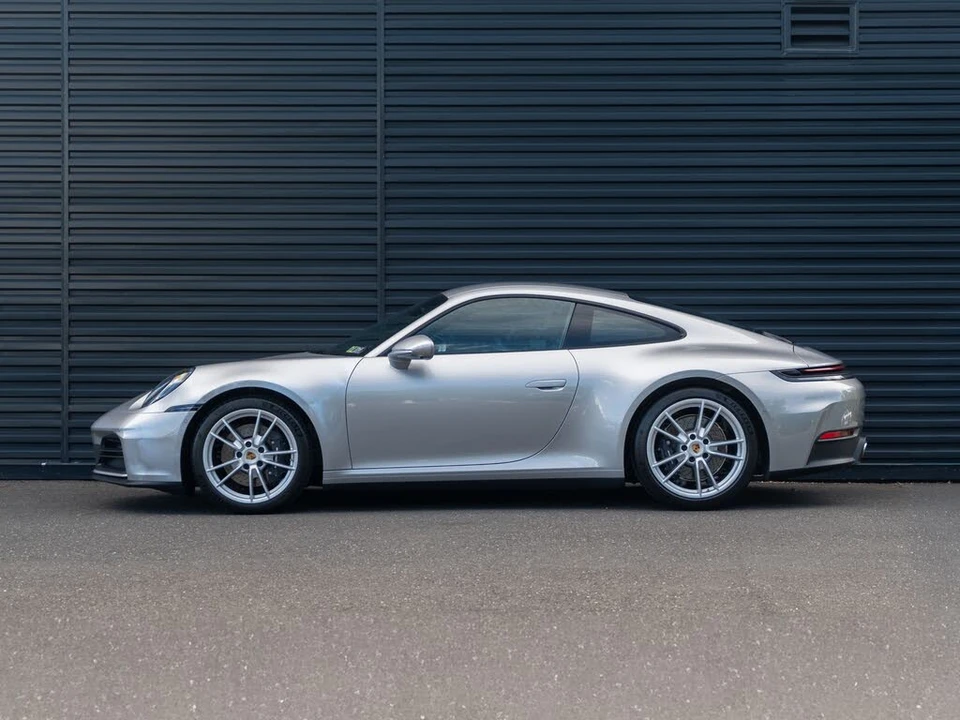 2026 Porsche 992 Carrera - Image 2 of 31
