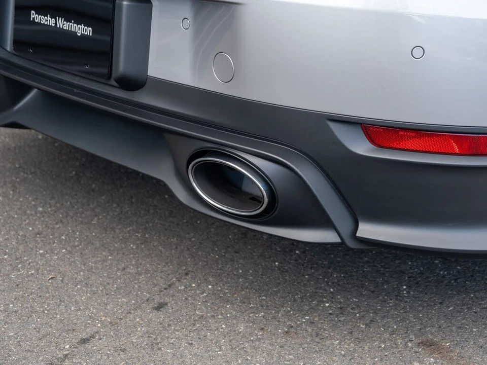 2026 Porsche 992 Carrera - Image 20 of 31