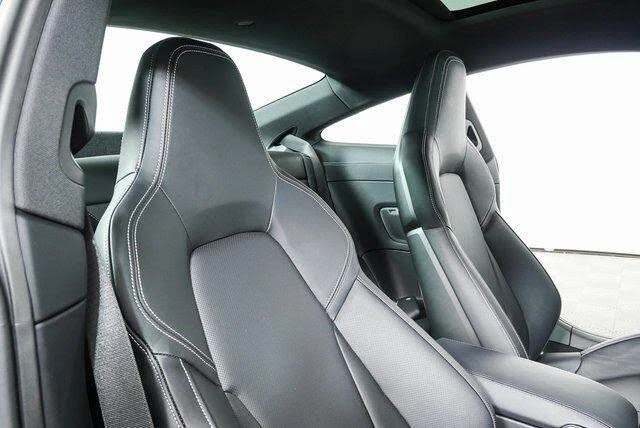 2026 Porsche 992 Carrera - Image 20 of 31