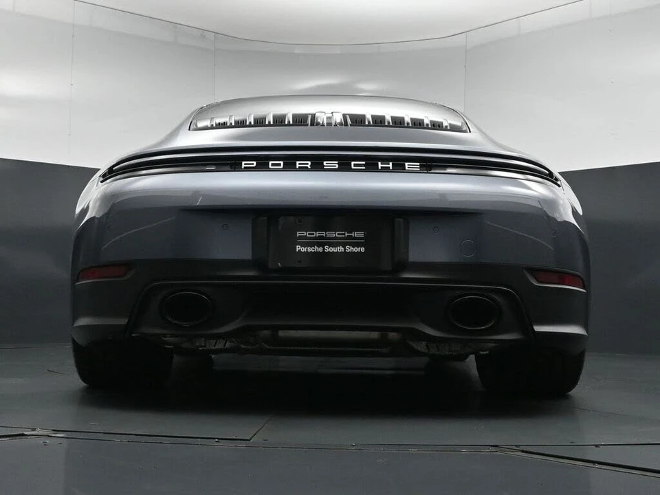 2026 Porsche 992 Carrera - Image 25 of 31