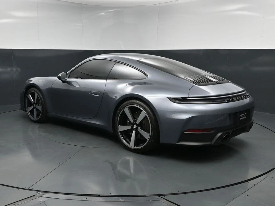 2026 Porsche 992 Carrera - Image 3 of 31