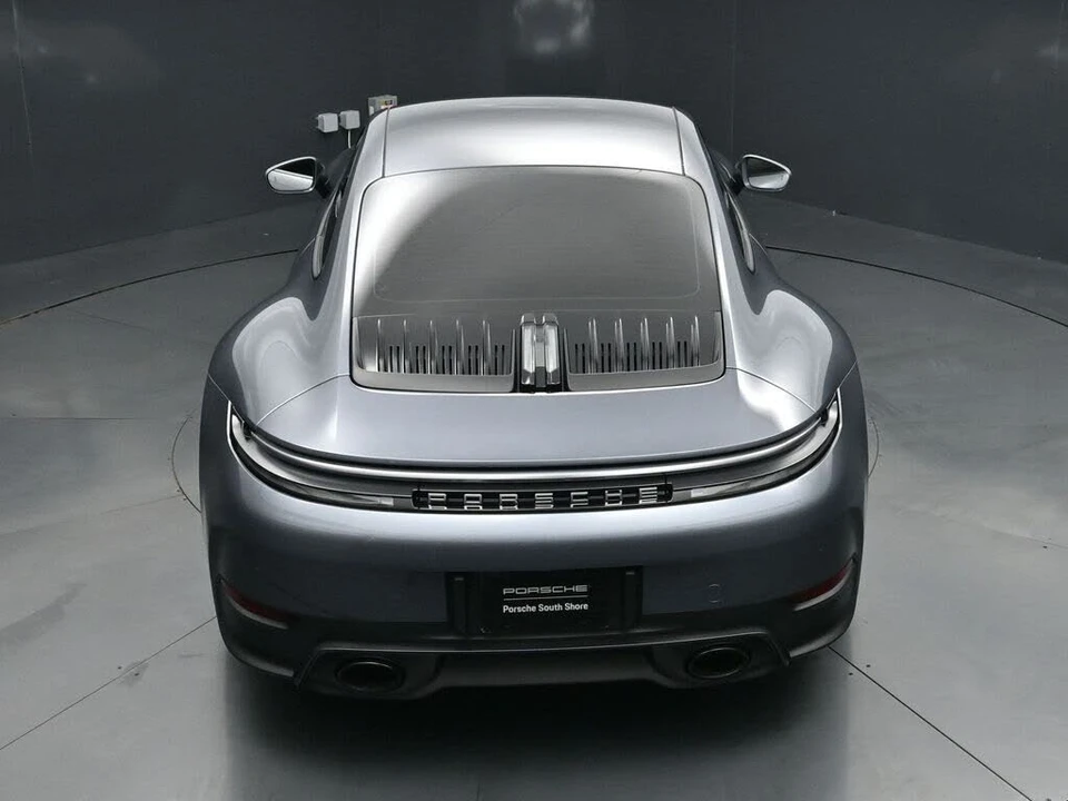 2026 Porsche 992 Carrera - Image 17 of 31