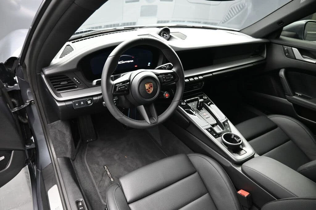 2026 Porsche 992 Carrera - Image 4 of 31