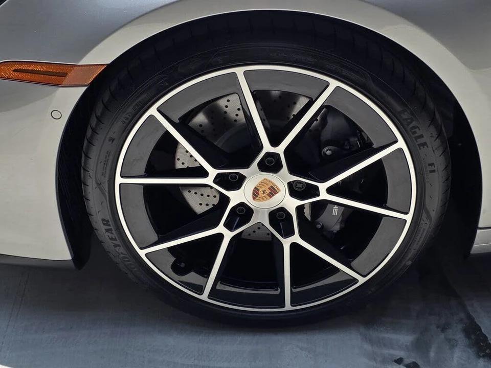 2026 Porsche 992 Carrera - Image 30 of 31