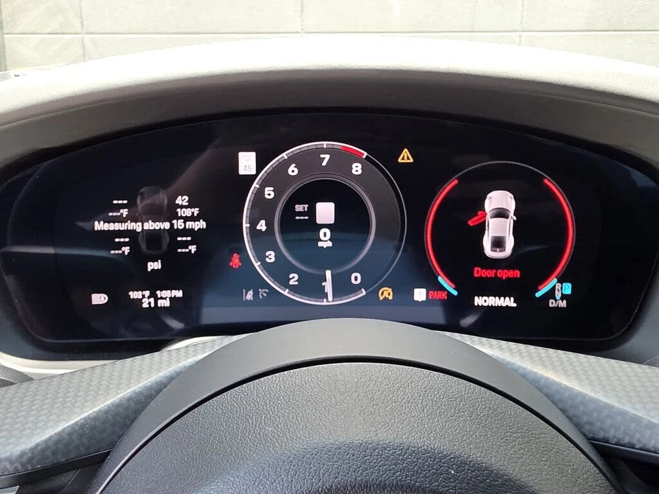 2026 Porsche 992 Carrera - Image 24 of 31