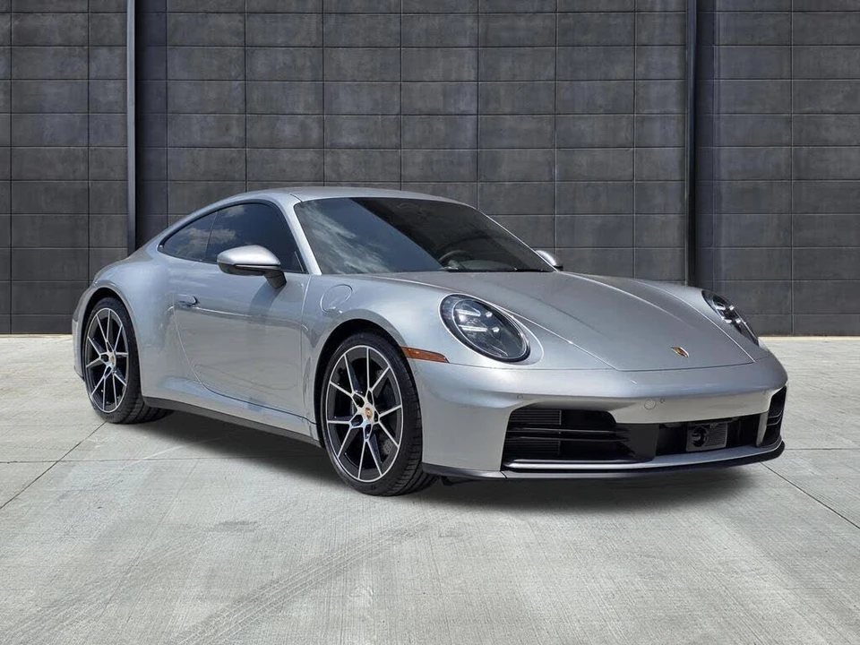 2026 Porsche 992 Carrera - Image 6 of 31