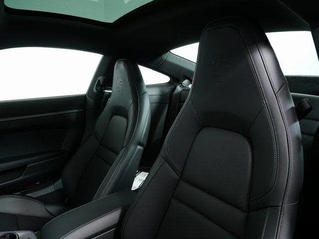 2026 Porsche 992 Carrera - Image 5 of 31