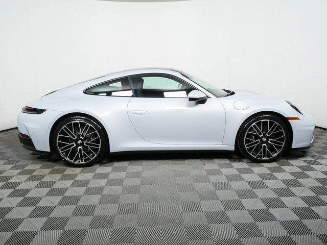 2026 Porsche 992 Carrera - Image 25 of 31