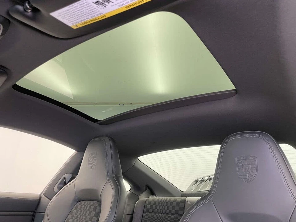 2026 Porsche 992 Carrera - Image 18 of 31
