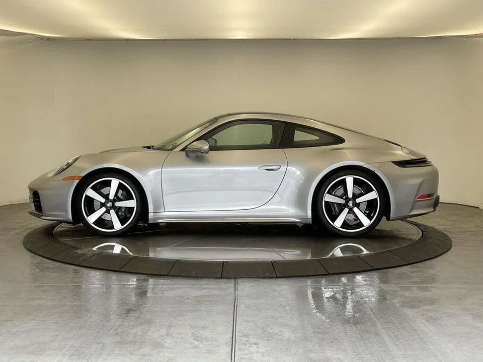2026 Porsche 992 Carrera - Image 2 of 31