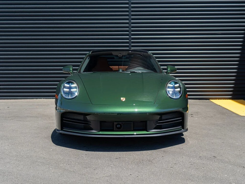 2026 Porsche 992 Carrera - Image 6 of 31