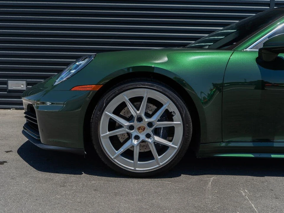 2026 Porsche 992 Carrera - Image 12 of 31